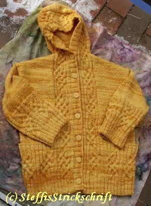 für unser *kleines* Wikingermädchen - aus Merino. Die Anleitung stammt von Elsebeth Lavold.